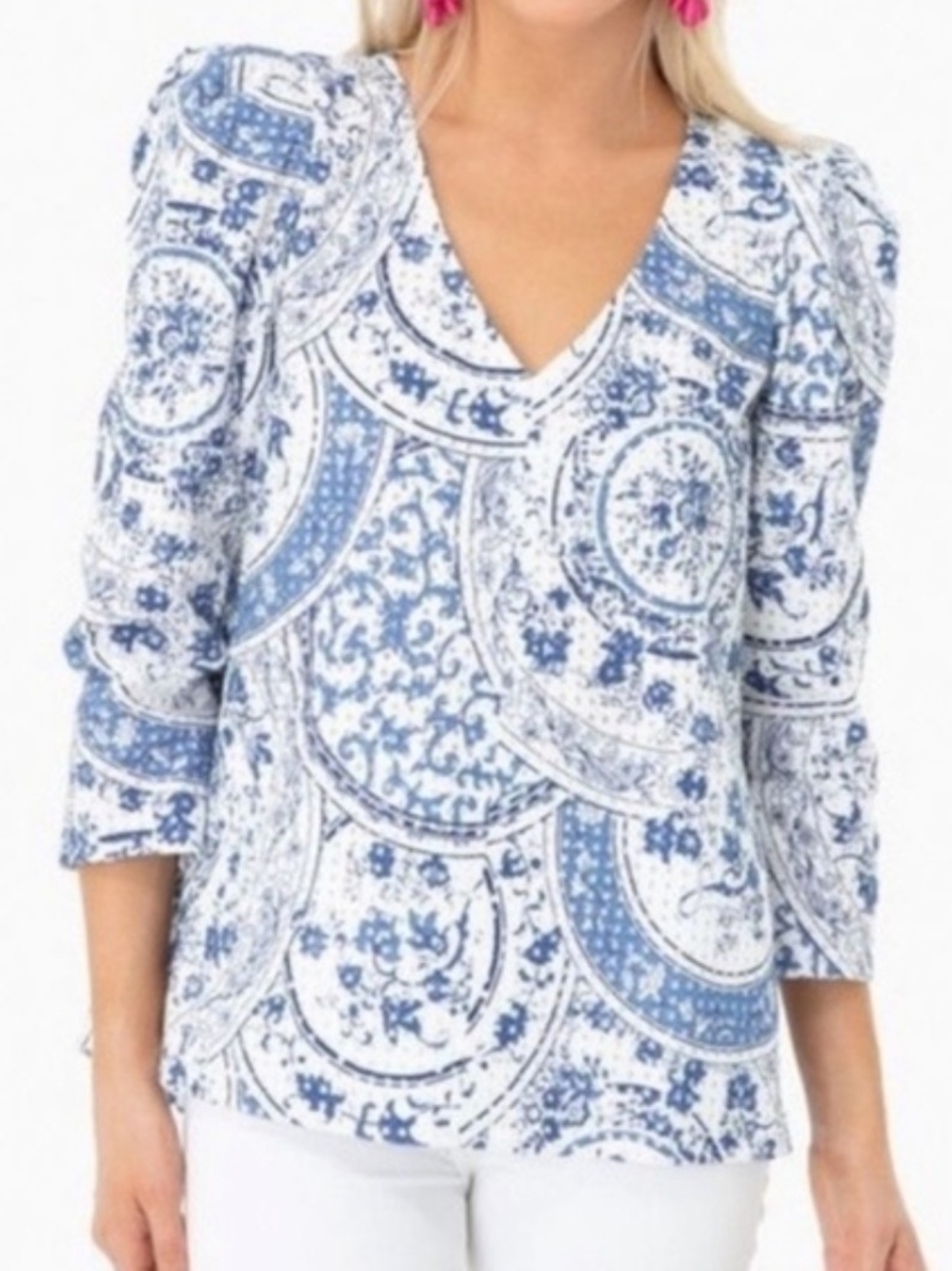 Tuckernuck Blue and White China Paisley V-Neck Blouse - Size Medium